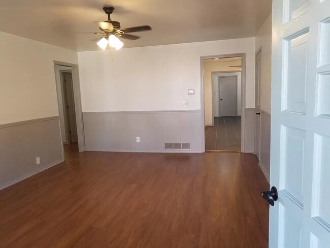 Building Photo - 3724 NW 52nd St