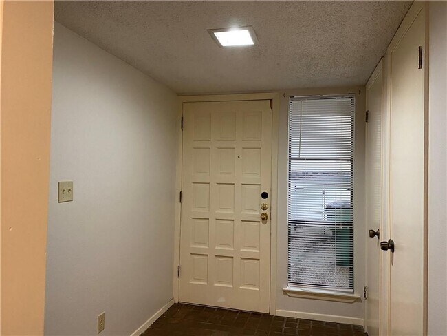 Building Photo - 35 Casa Verde