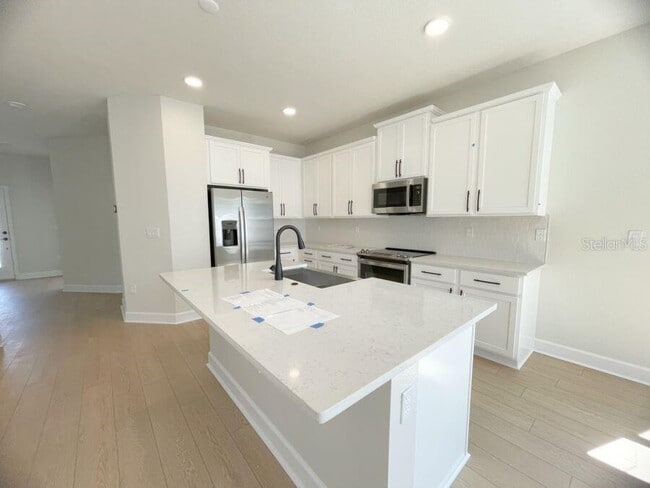 Building Photo - 15236 Tribute Ovation Wy