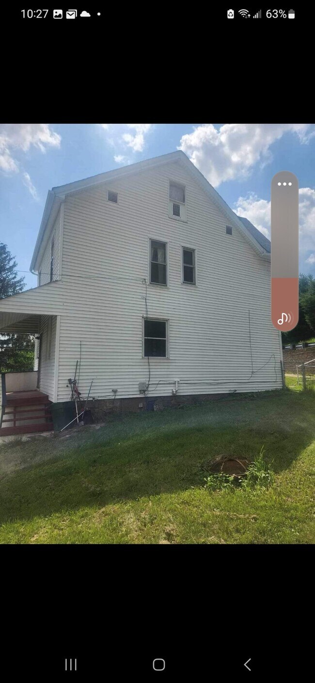 Building Photo - 717 Carl Ave