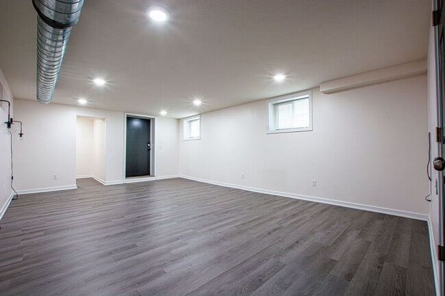 Photo - 116-118 N 32nd Avenue Apartment