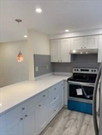 Foto del edificio - 172 Charles St