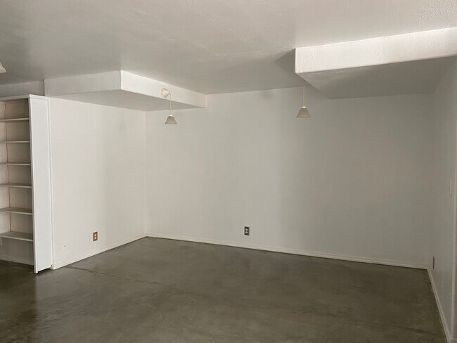 Building Photo - 4874 Scott Allen Dr