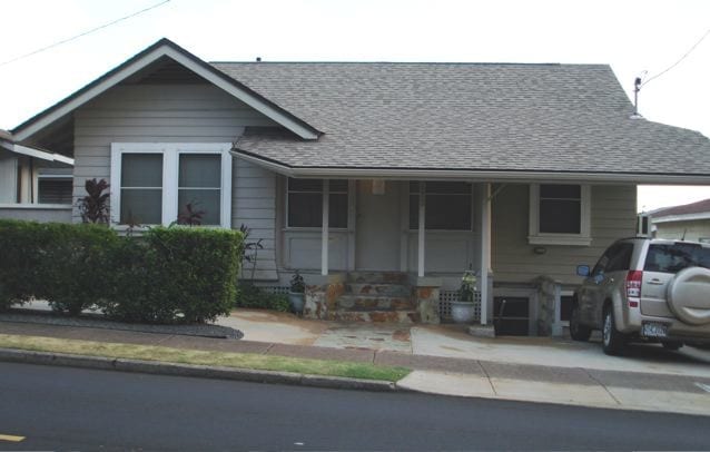 Building Photo - 3173 Harding Ave