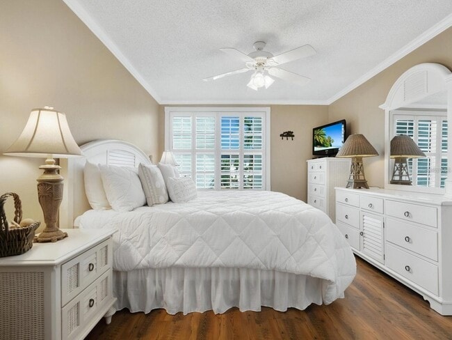 Photo - 600 Sutton Pl Apartment