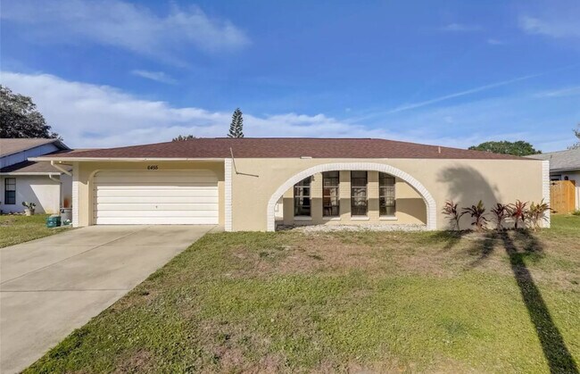 Foto del edificio - 6455 Jarvis Rd