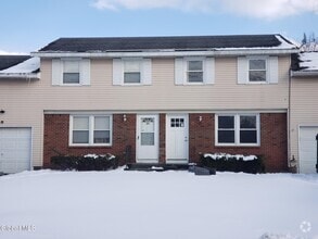 Building Photo - 37 Swayze Dr