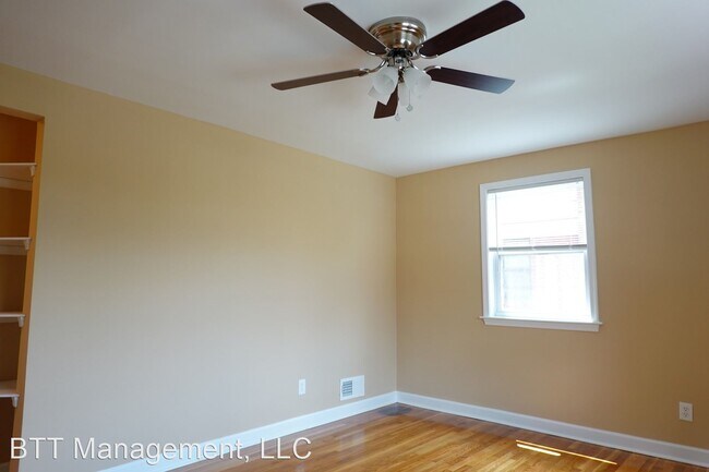 Foto del edificio - 8713 Plymouth St