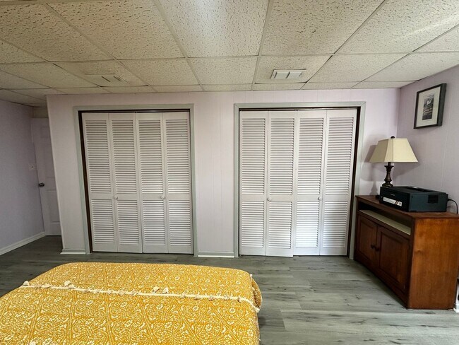 Foto del edificio - 923 Abbiegail Dr