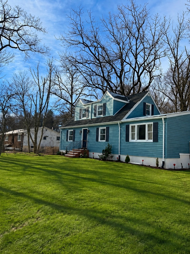 Building Photo - 59 Pier Ln