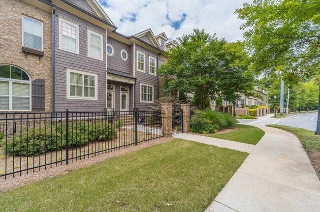 Foto del edificio - 2440 Gatebury Cir