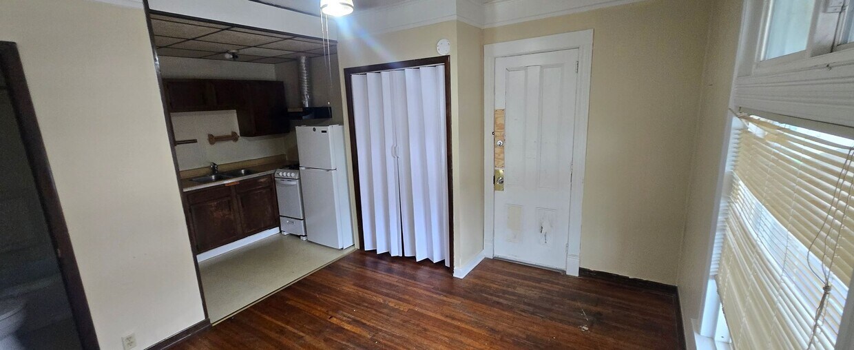 Foto principal - 234 Grand Ave