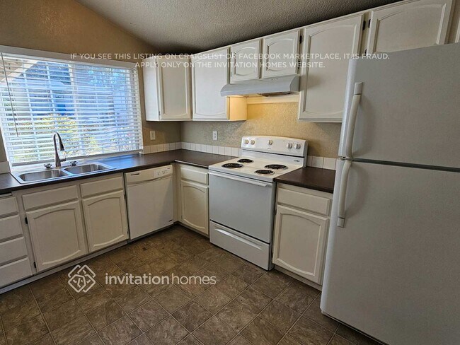 Foto del edificio - 1719 S 88th St