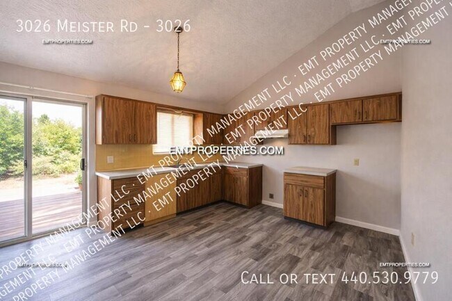 Foto del edificio - 3026 Meister Rd