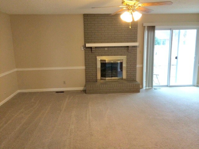 Building Photo - 429 Salem Dr