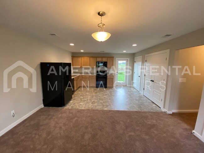 Building Photo - Home for Rent in Talladega, AL!!! MOVE IN ...