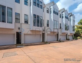 Building Photo - 956 Patterson St