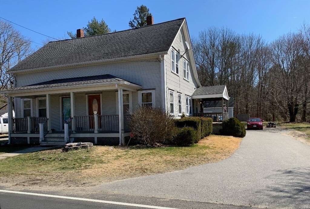 Foto principal - 836 County Rd