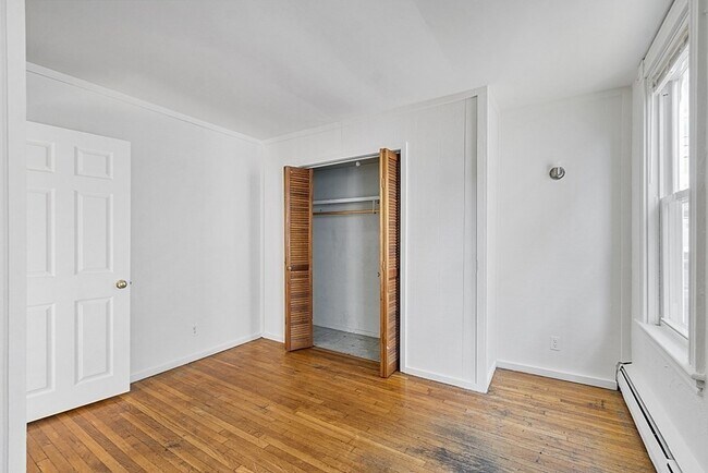 Foto del edificio - 126 Summer St