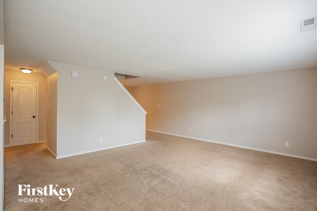 Building Photo - 8405 Wanda Lake Dr