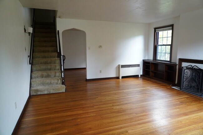 Building Photo - 532 Lansdale Pl