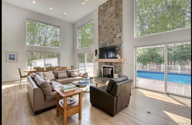 Foto del edificio - 17 Lyme Ln