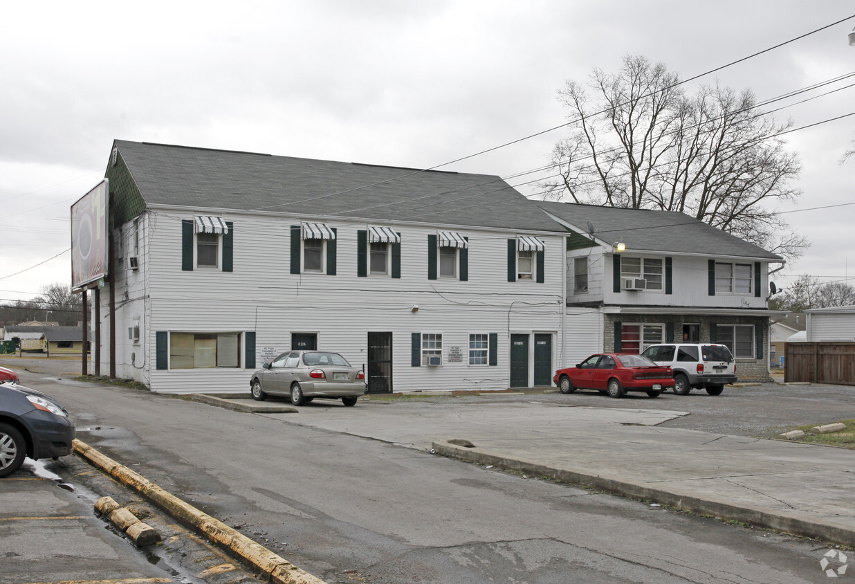 Primary Photo - 301-305 N Cumberland St