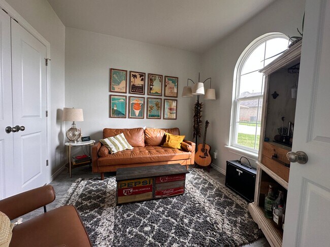 Foto del edificio - 5923 NE Yorktown Ct