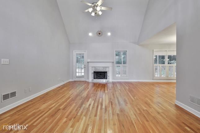 Foto del edificio - 4 br, 3 bath House - 703 Avalon Way