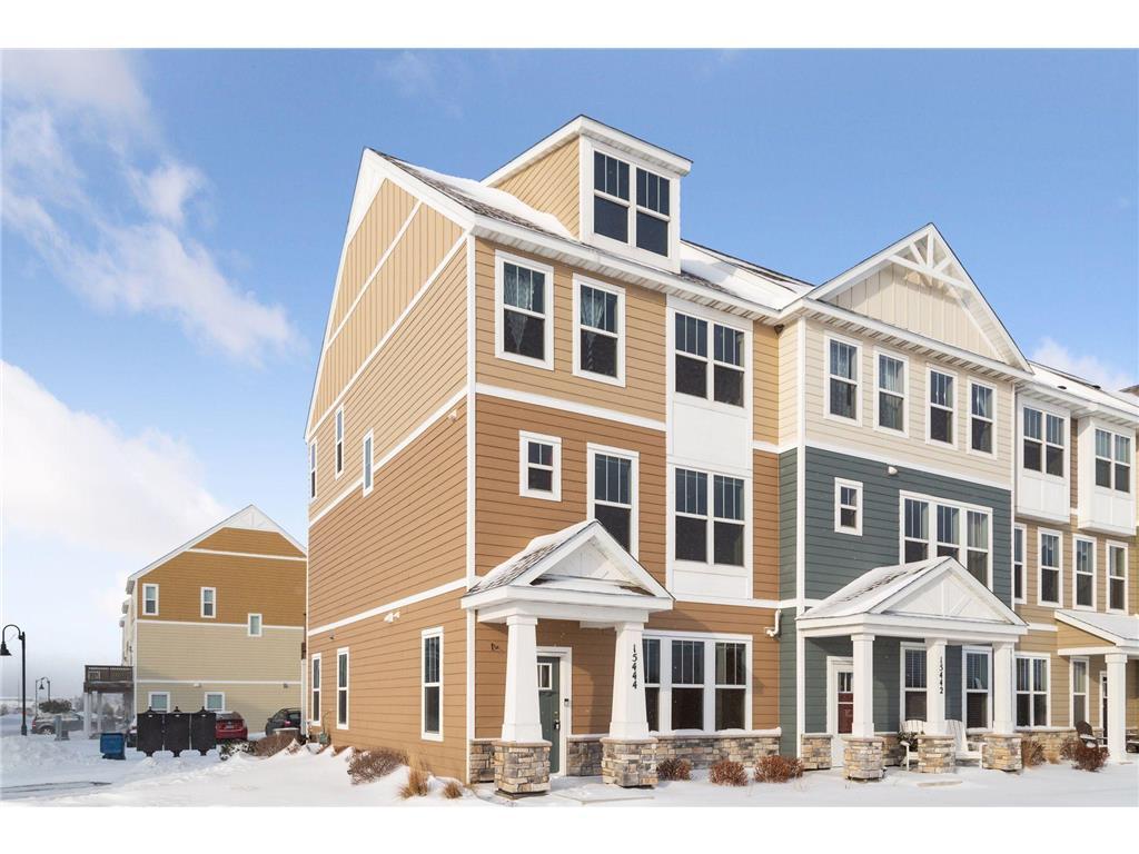 15444 Eames Wy, Apple Valley, MN 55124 Townhouse for Rent in Apple