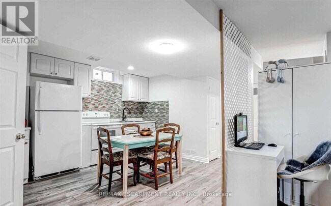 Building Photo - 5481 Wilderness Trail