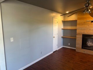 Building Photo - 818 Rubel Ave