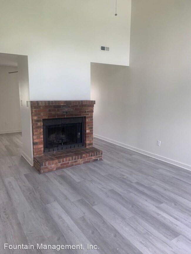 Foto del edificio - 2 br, 2.5 bath House - 103 Persimmon Court