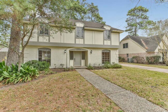 Building Photo - 10610 Creektree Dr