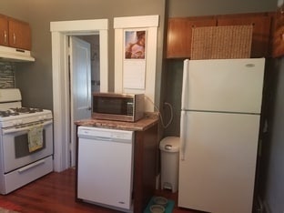 Kitchen - 2015 S 58th St