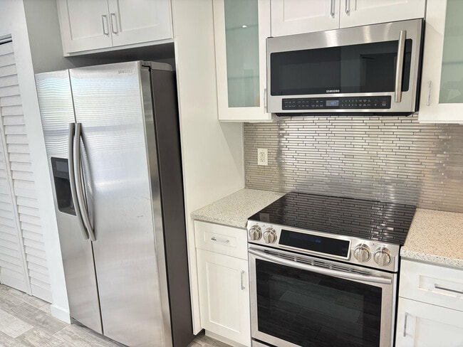 Foto del edificio - 1629 Riverview Rd