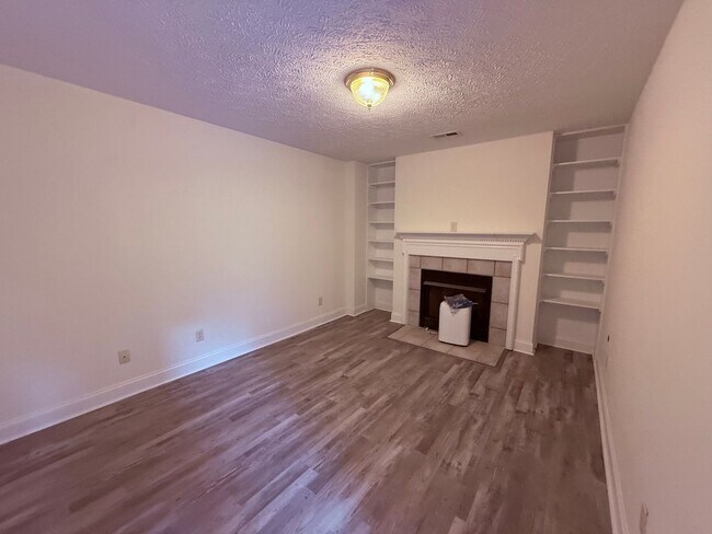 Foto del edificio - 1170 Orange Leaf Ct NW