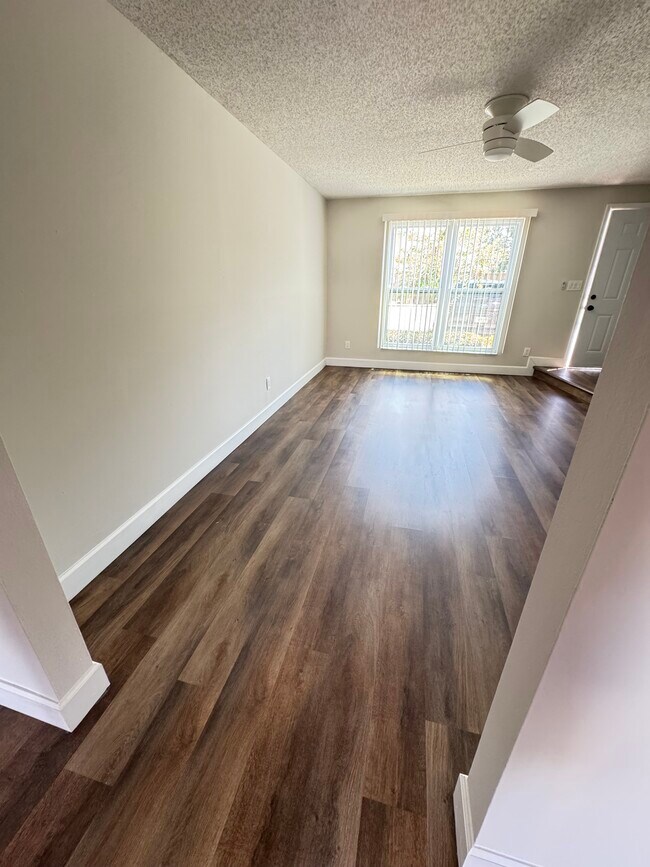 Photo - 610 Casa Park O Ct Townhome