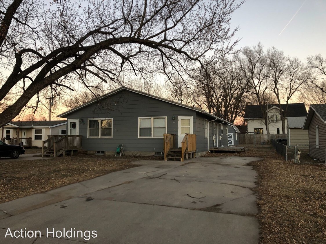 Foto principal - 3 br, 2 bath Apartment - 311 N 2nd St