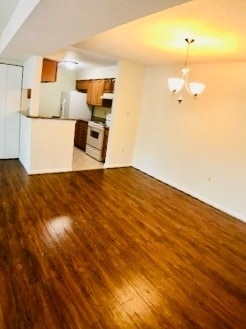 Building Photo - 1 BR 1 BA condo with attached garage! Grea...
