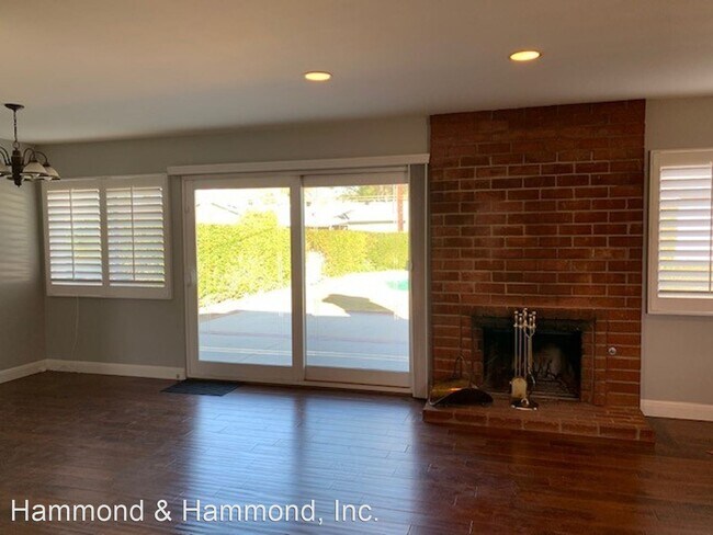 Building Photo - 3 br, 2 bath House - 20401 Lassen St.