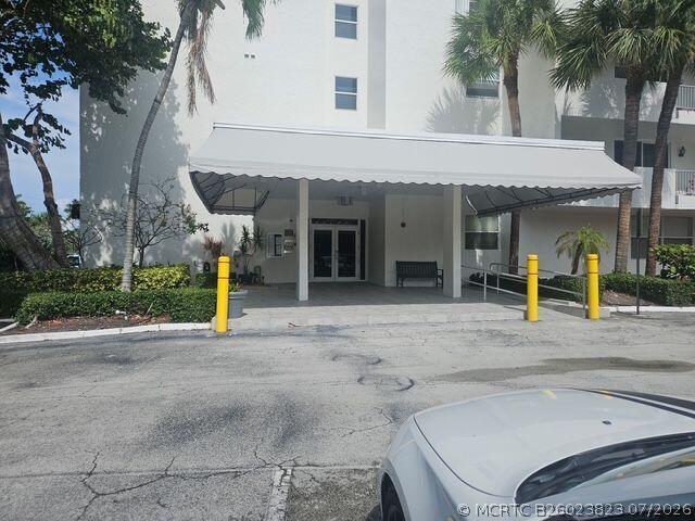 Building Photo - 1421 S Ocean Blvd