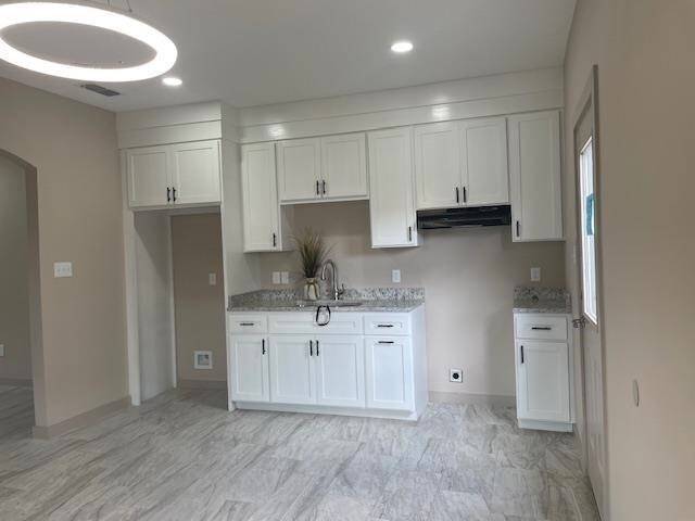 Foto del edificio - 5726 St Sebastian Ln