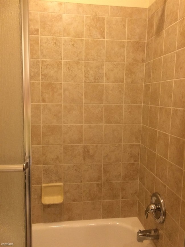 Building Photo - 125 Grand Manor Dr