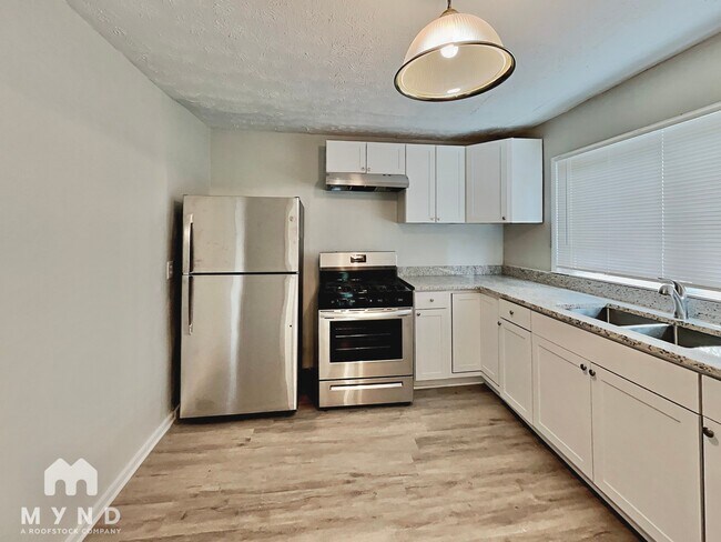 Foto del edificio - 324 Autumn Ln SW