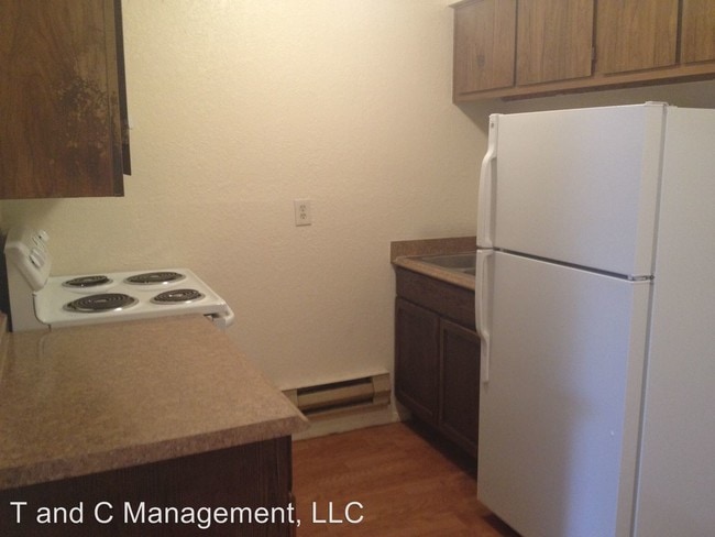 Building Photo - 509 Girard Blvd SE