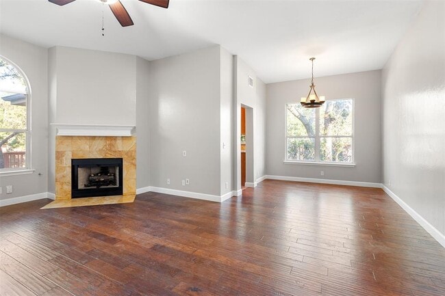 Building Photo - 6802 Auckland Ct