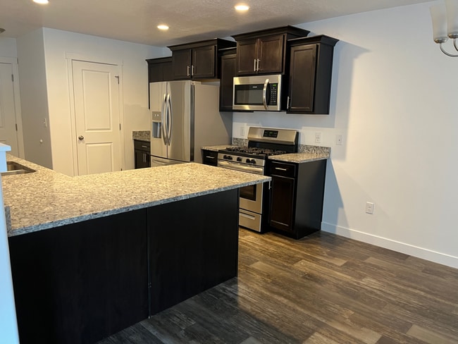 Building Photo - 431 S Fox Chase Ln