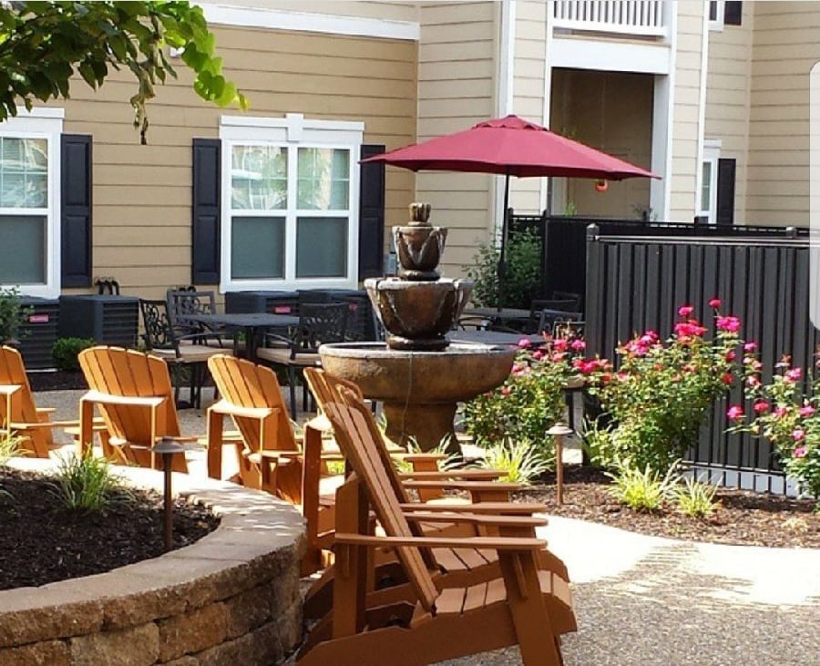 Serene community courtyard - Aventura at Forest Park and Tower Grove TH