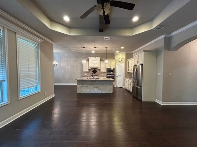 Foto del edificio - 15623 Shady Brook Ln